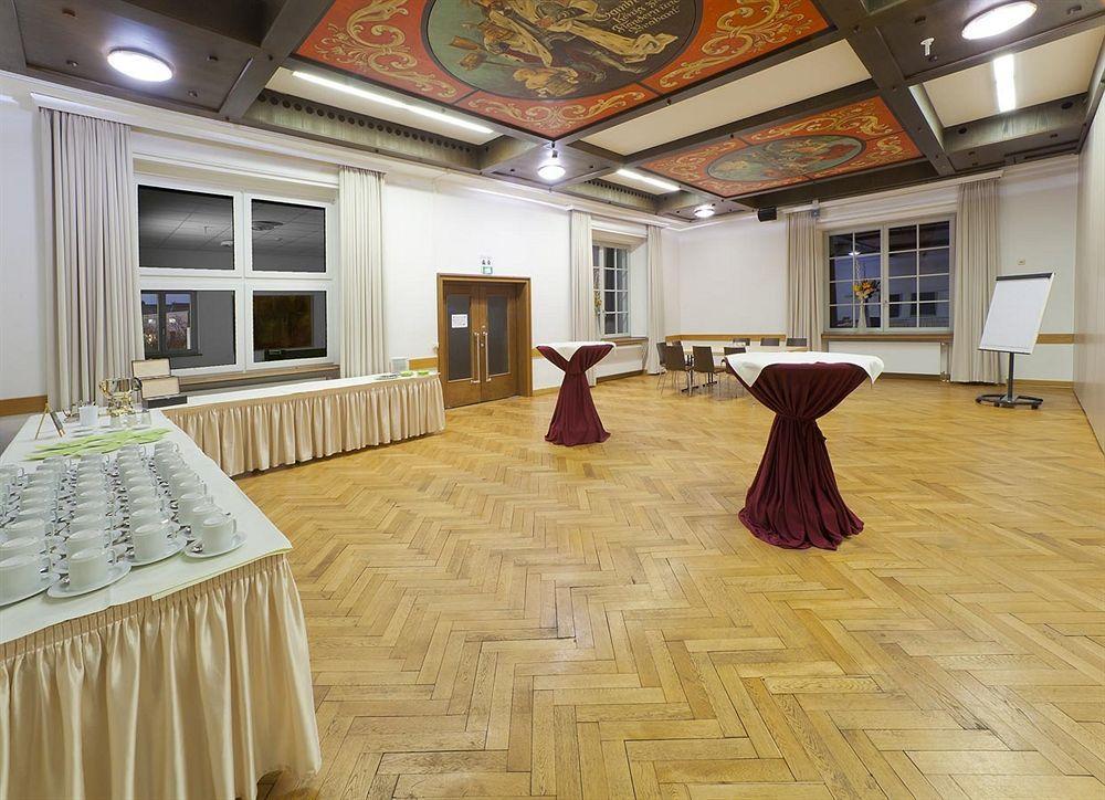 Akzent Brauerei Hotel Hirsch Ottobeuren Exterior foto